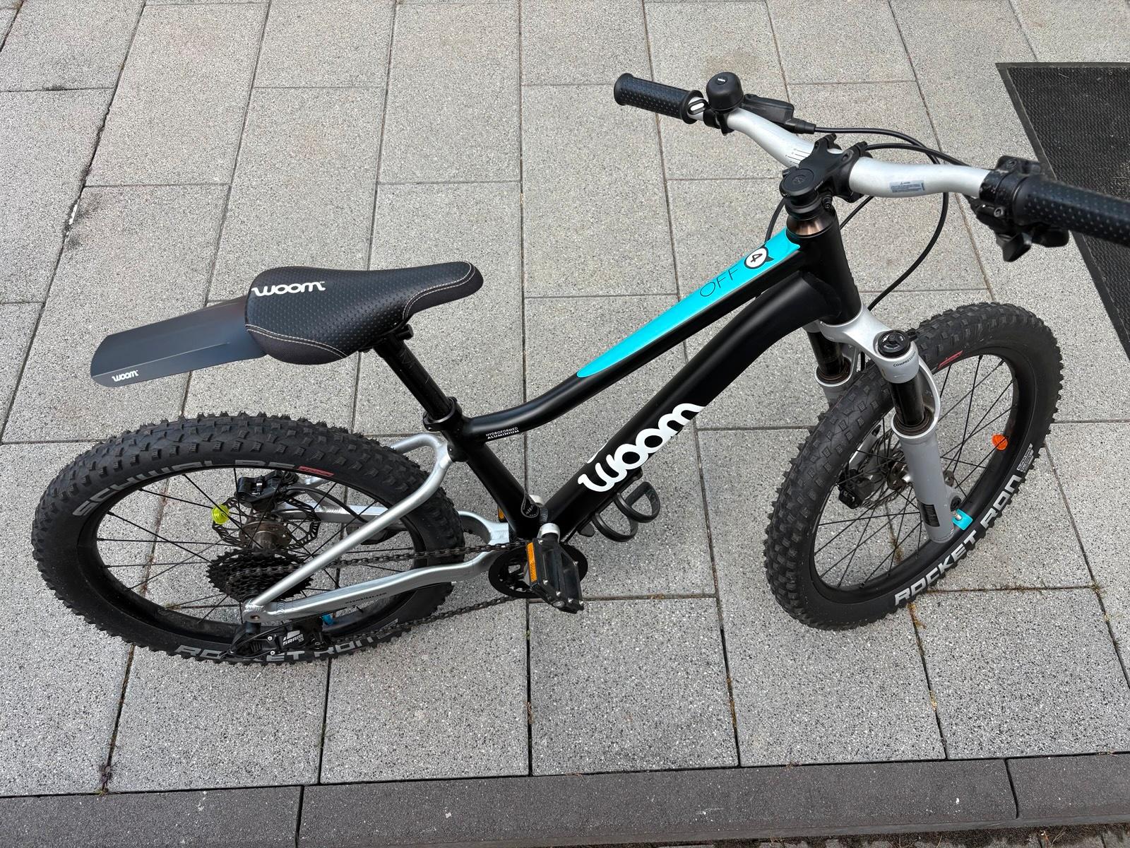 Used Woom OFF Air 4 Black 20-Inch Kids' Mountain Bike – Lightweight Youth MTB