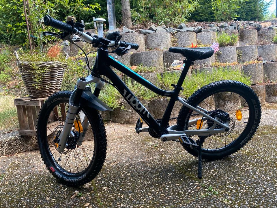 Used Woom OFF Air 4 20-Inch Kids' Mountain Bike – Lightweight Youth MTB